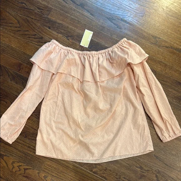 Michael Kors Peach Blouse - Picture 4 of 7